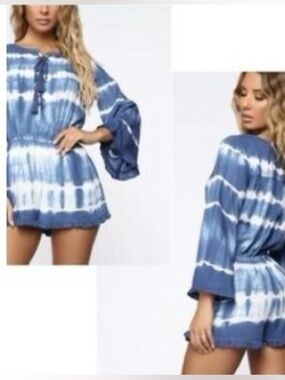 #11)  American Eagle Outfitters Blue & White Tie-Dye Romper XS